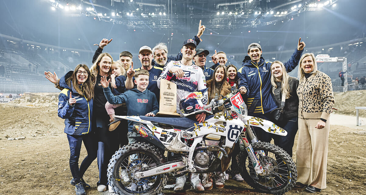 Billy Bolt wins SuperEnduro season opener in Poland